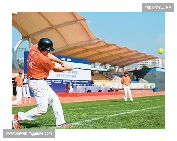 漳台慢投垒球邀请赛开幕，两岸220名运动员以球会友